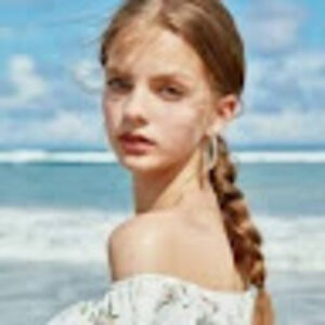 Meet your Posher, Evelyn